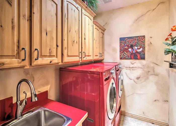 Patio, Grill & Yard: Pet-friendly Havasu Gem * Lake Havasu City